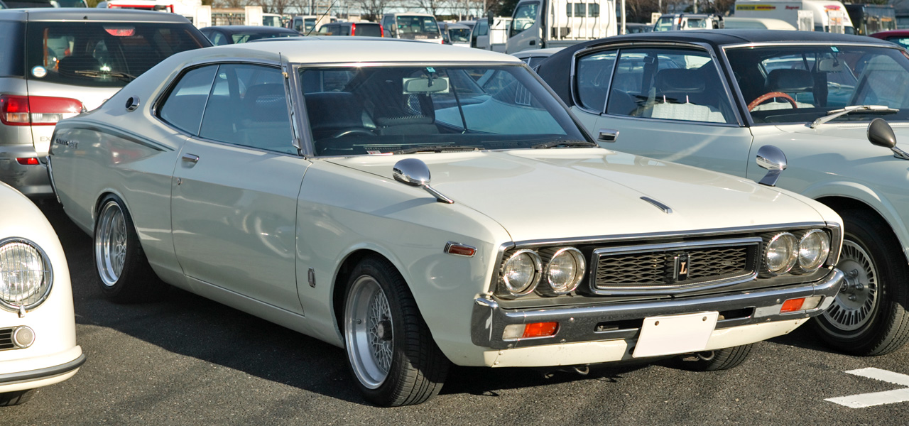 ������������ Nissan Laurel C130